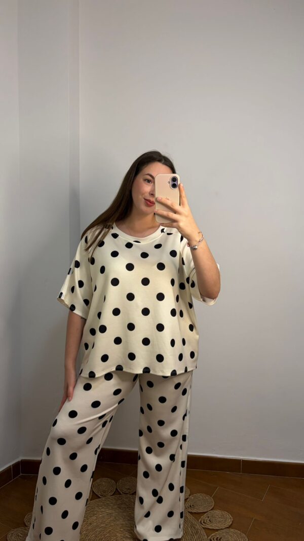 Chandal lunares Curvy