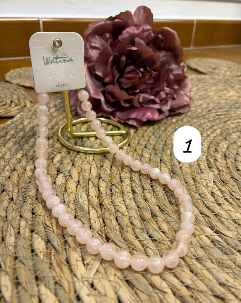 Collar bolas
