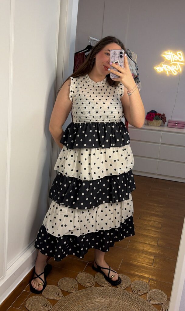 Vestido volantes lunares