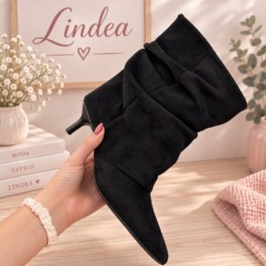 Botas frunces negras